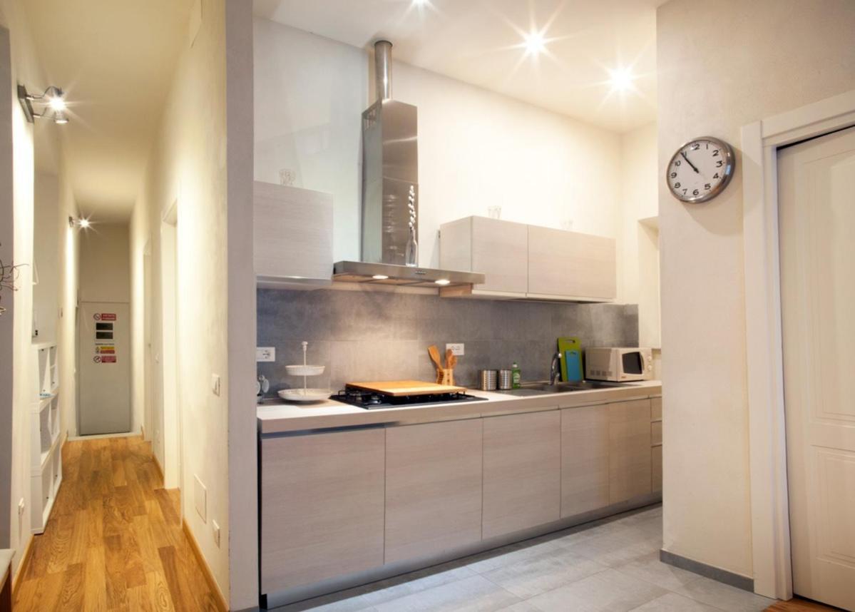 Suite Home 比萨 外观 照片
